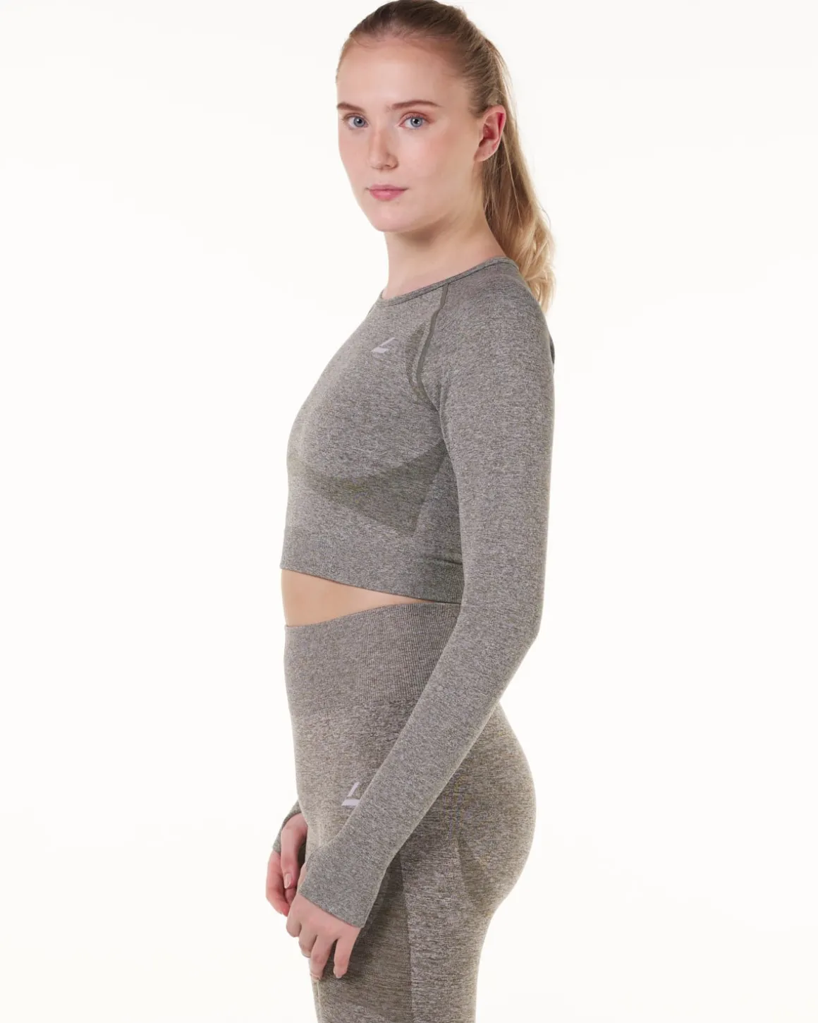 Solar Seamless Cropped LS Green Burnt Marl