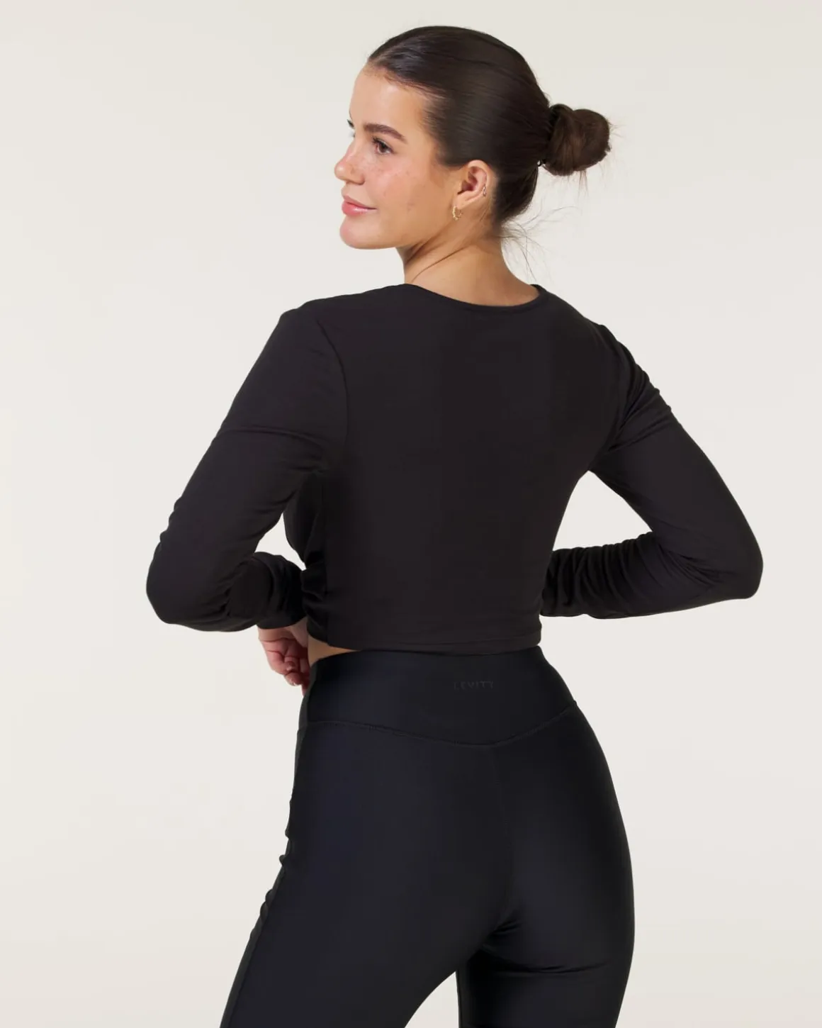 Studio Twist Long Sleeve Black