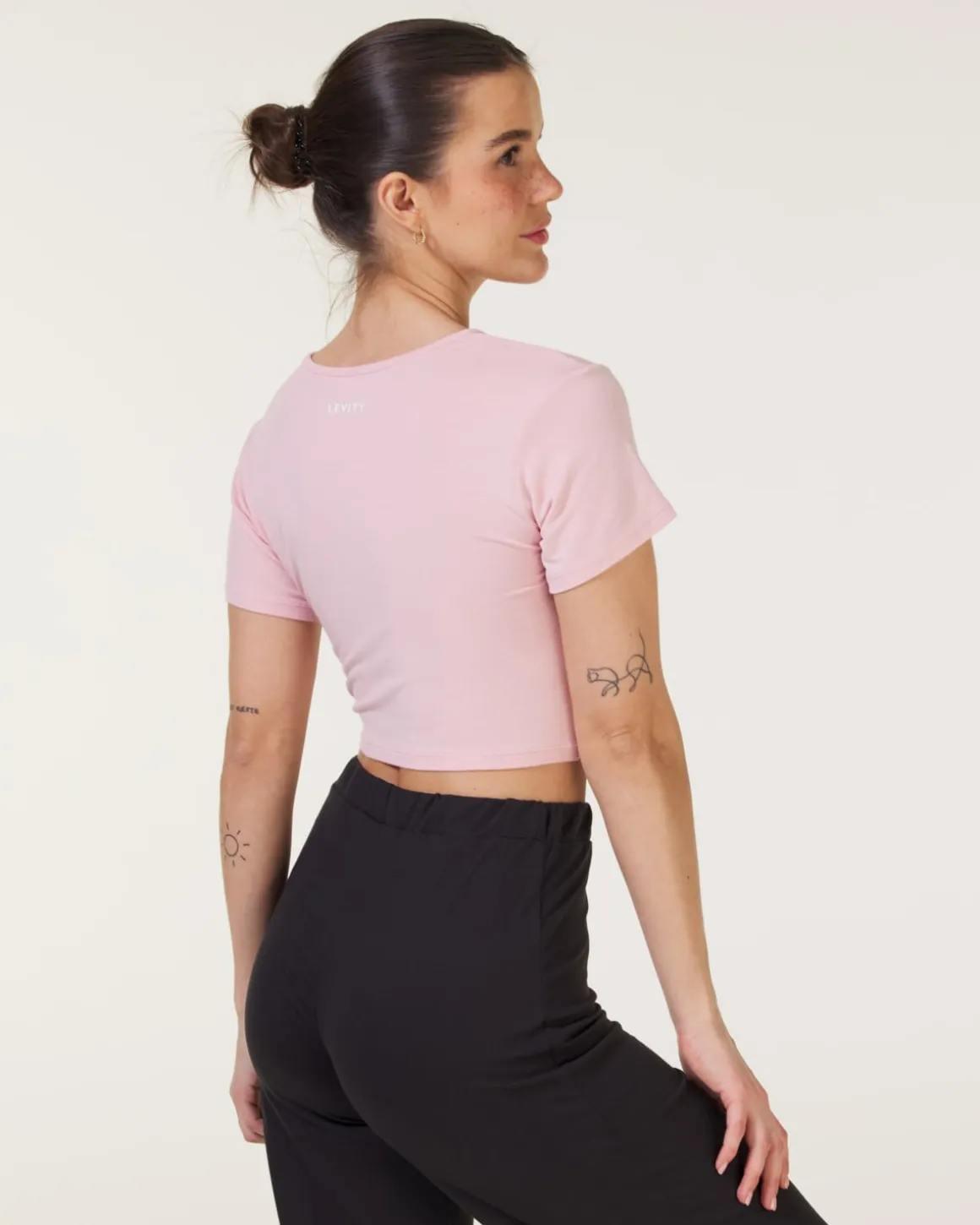 Studio Twist Tee Pink Silver