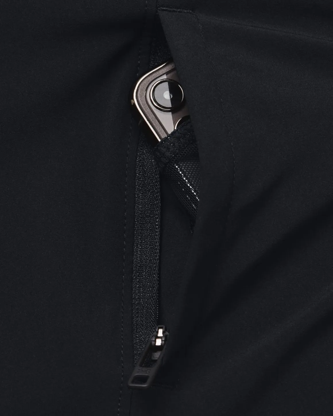 UA OutRun The Storm Jacket Black