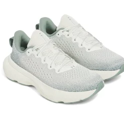 UA Women’s Infinite White