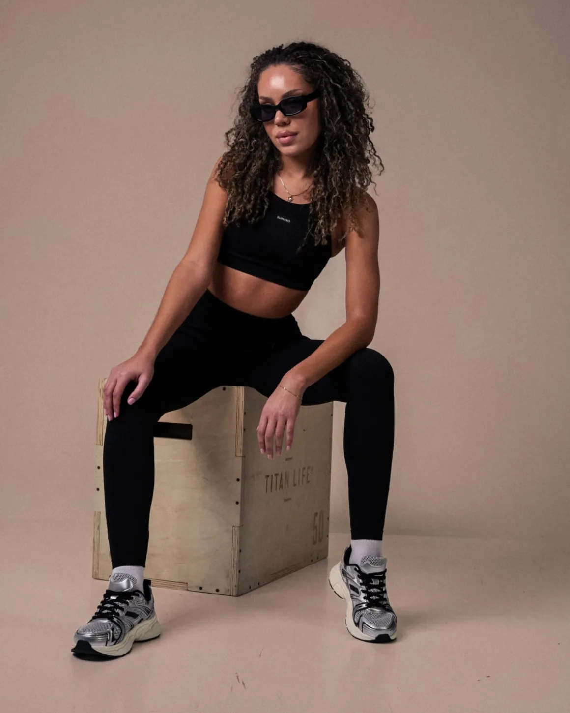 Vibes Black/Silver