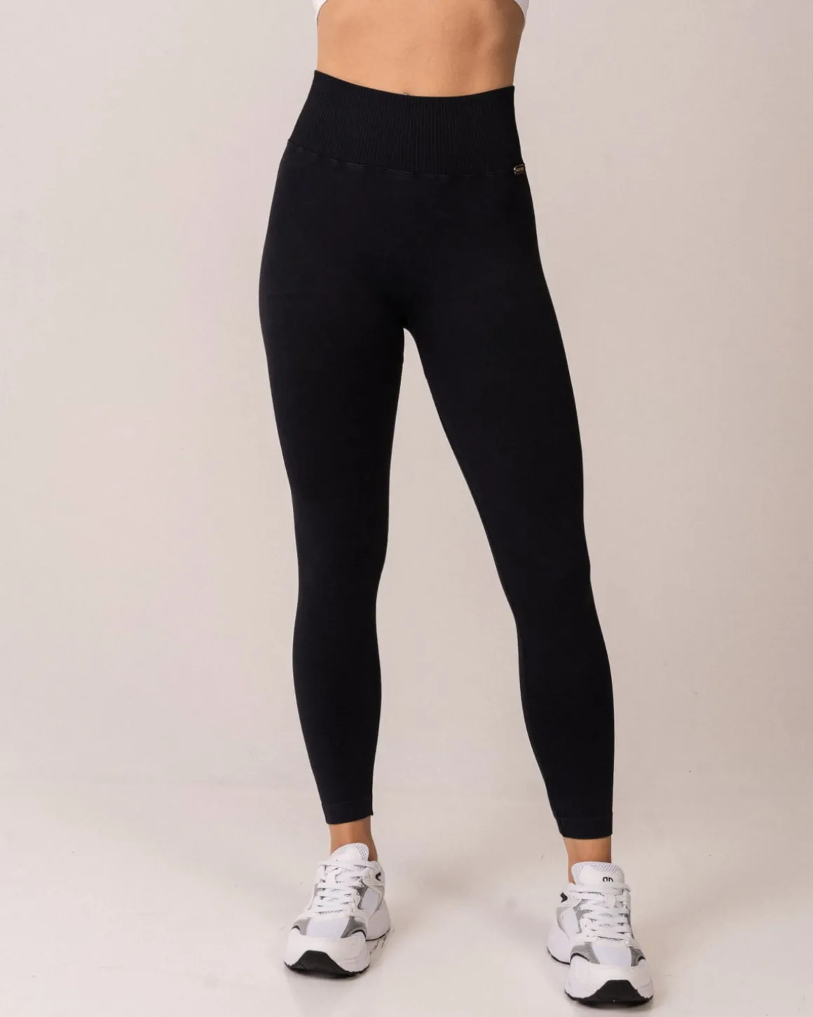 Wave Seamless Tights Black Sandwash