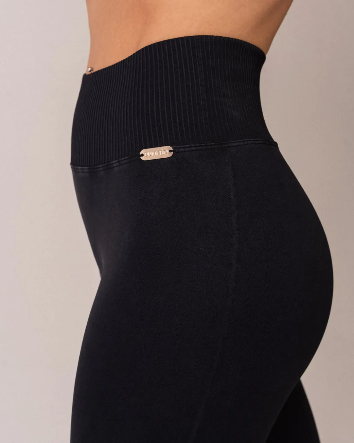 Wave Seamless Tights Black Sandwash